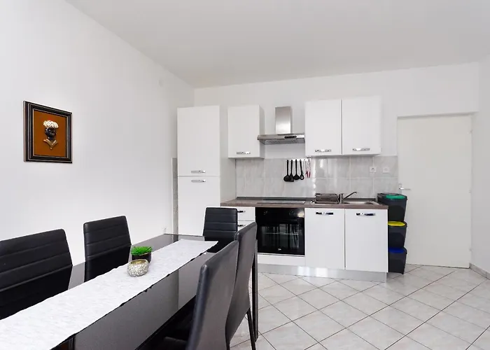 Apartament Luka