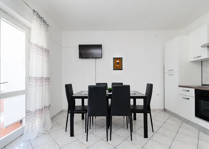 Luka Apartmán